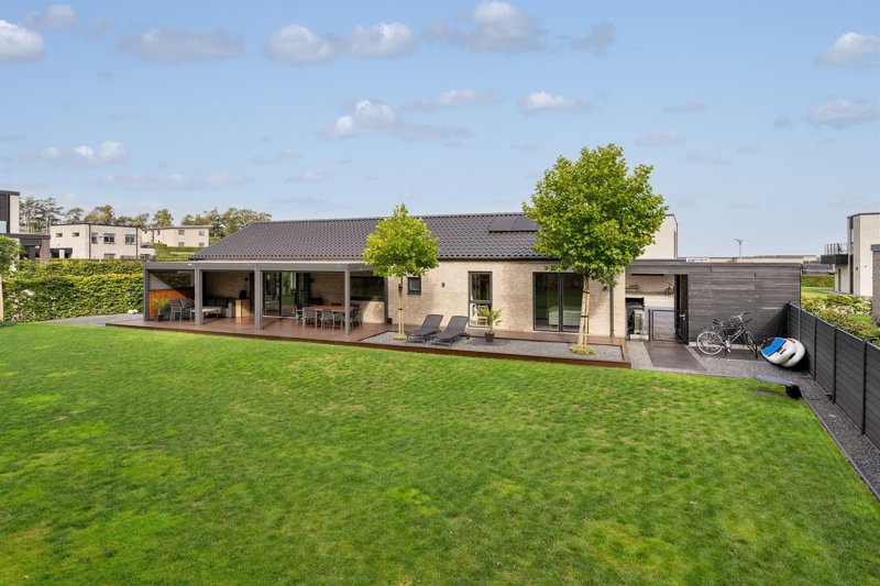 Property image number 1