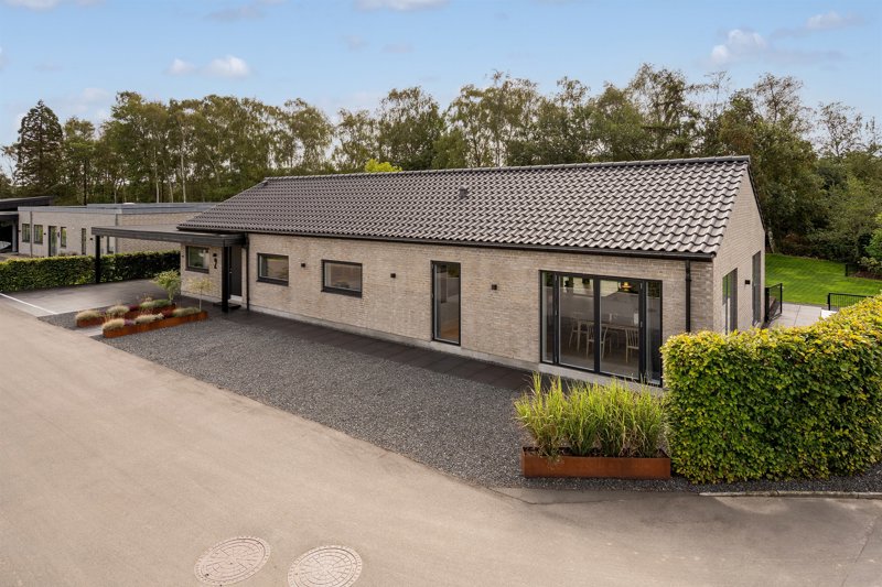 Property image number 8