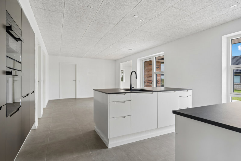 Property image number 8