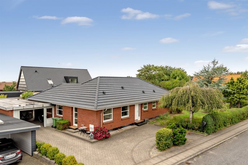 Property image number 1
