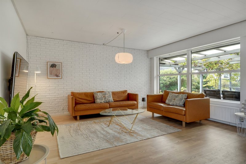 Property image number 2