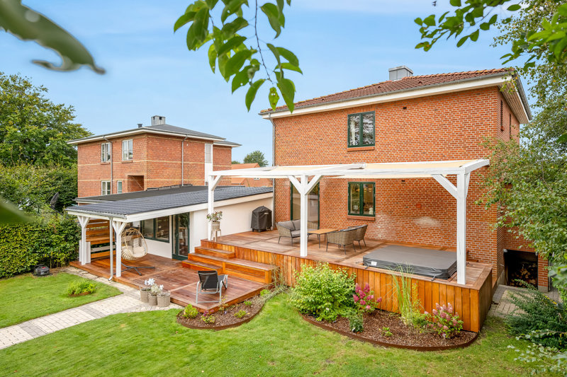 Property image number 2