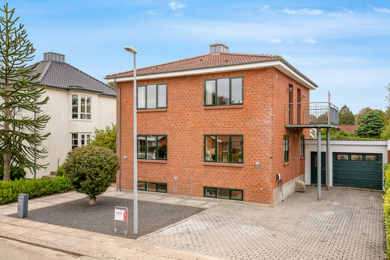 Property image number 1