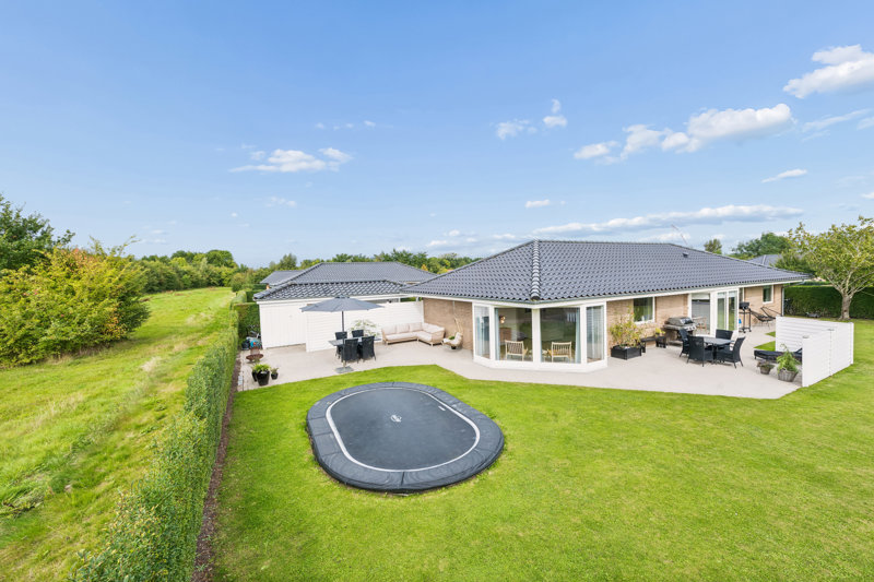 Property image number 1