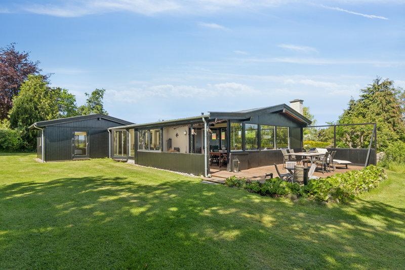 Property image number 2