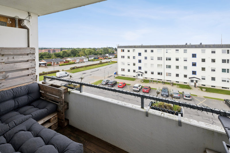 Property image number 2