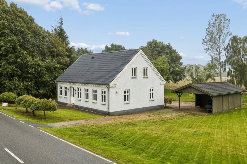 Property image number 1