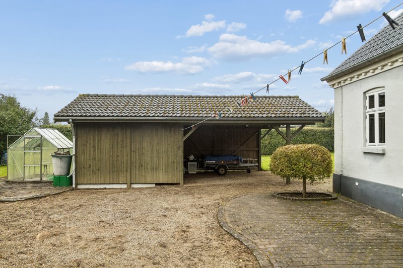Property image number 3