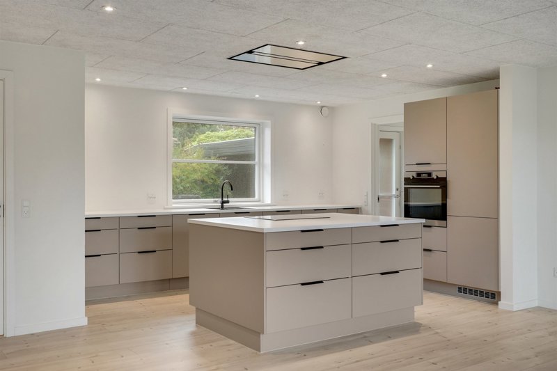 Property image number 8