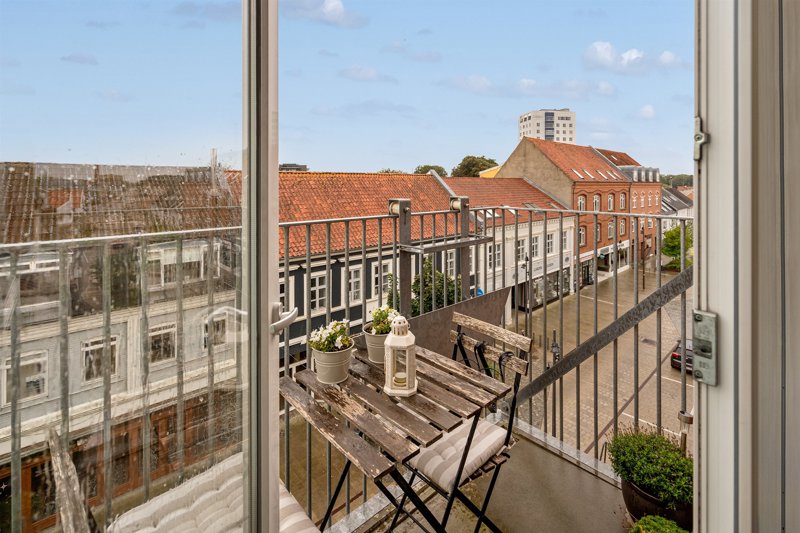 Property image number 2