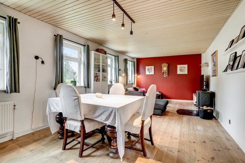 Property image number 9