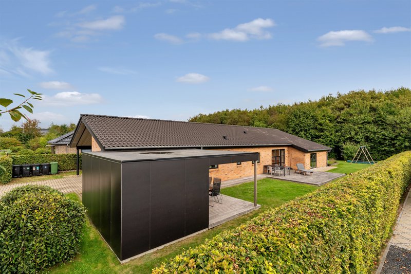 Property image number 2