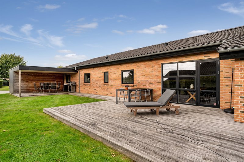 Property image number 9