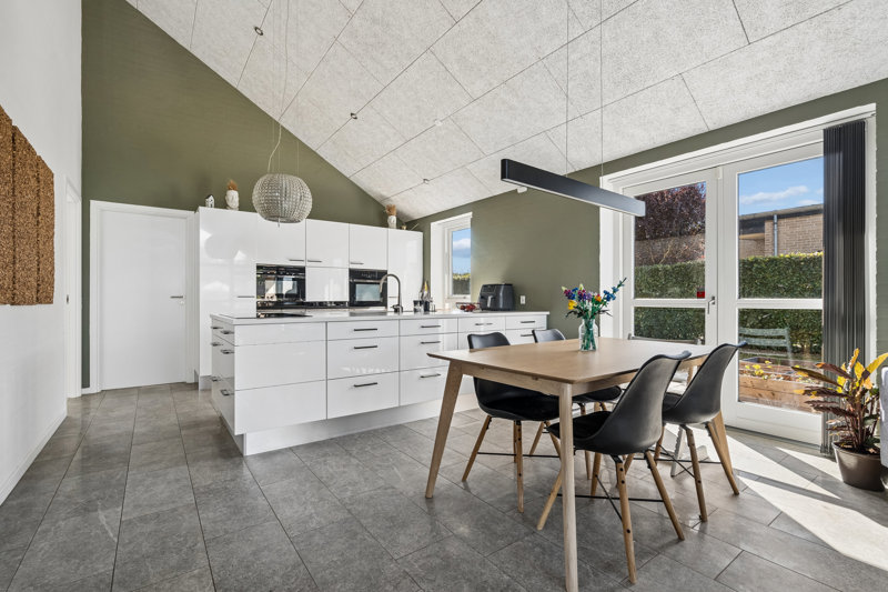 Property image number 6