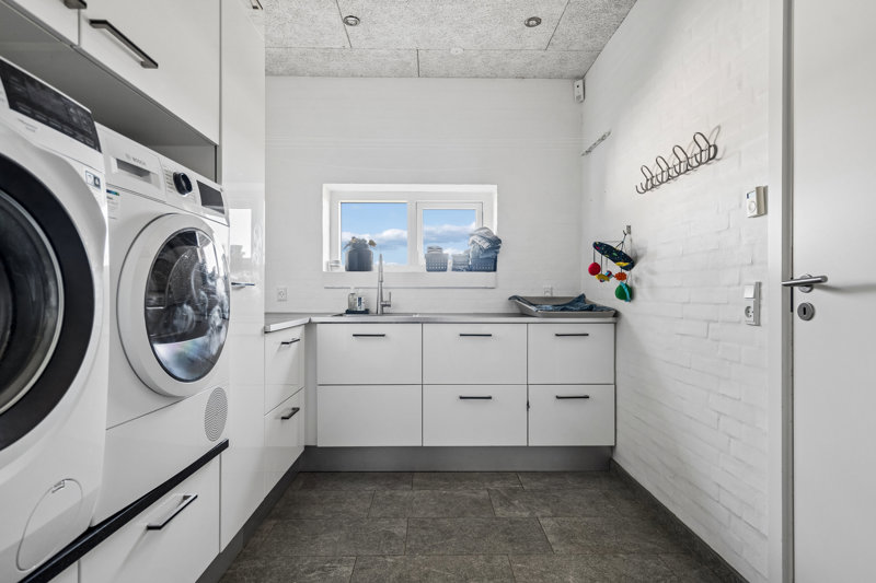 Property image number 8