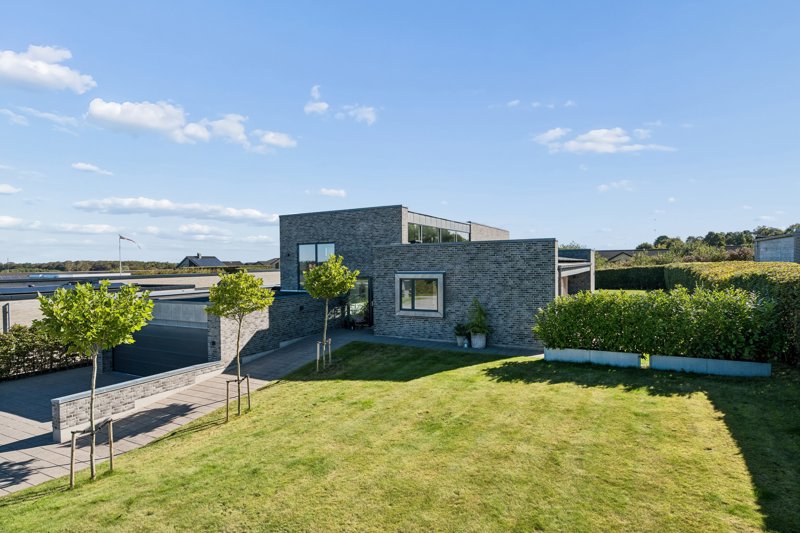 Property image number 1