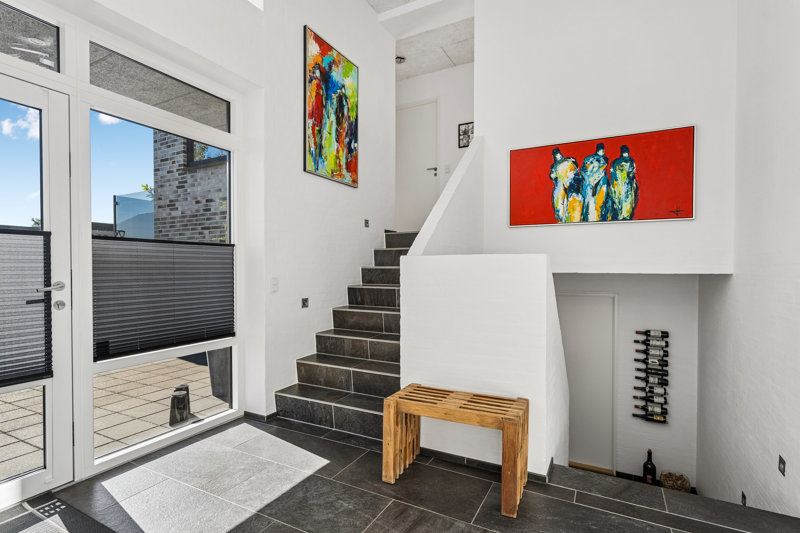 Property image number 2