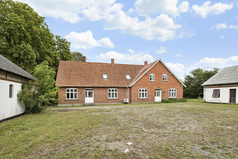 Property image number 3