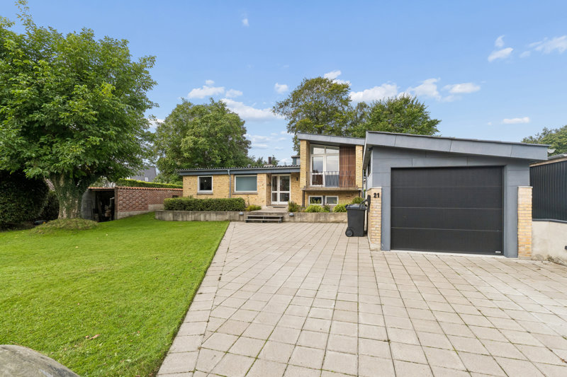 Property image number 3