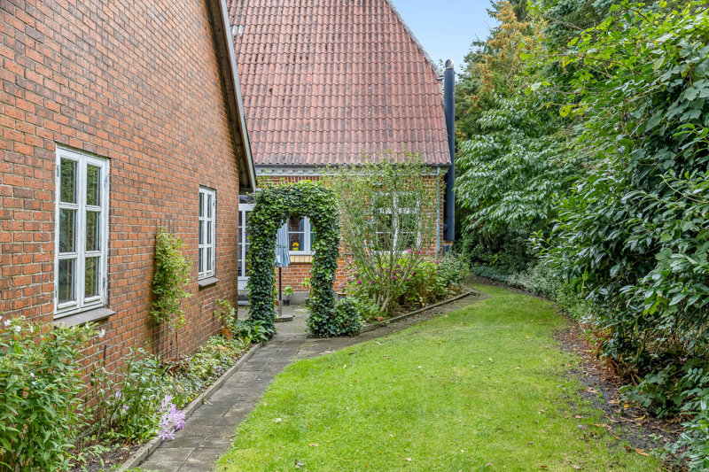 Property image number 2