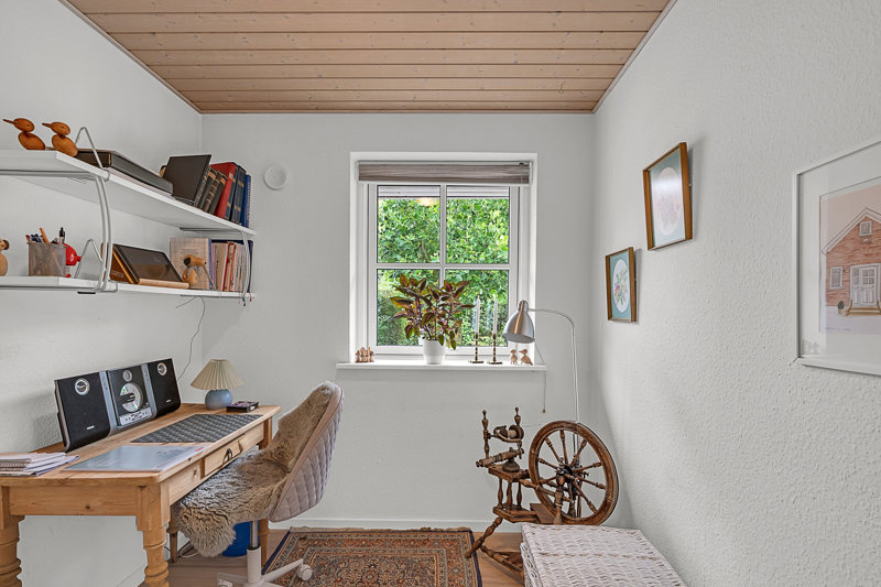 toggle-gallery-image