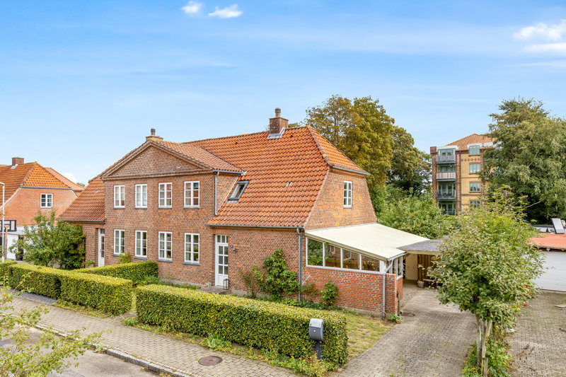 Property image number 1