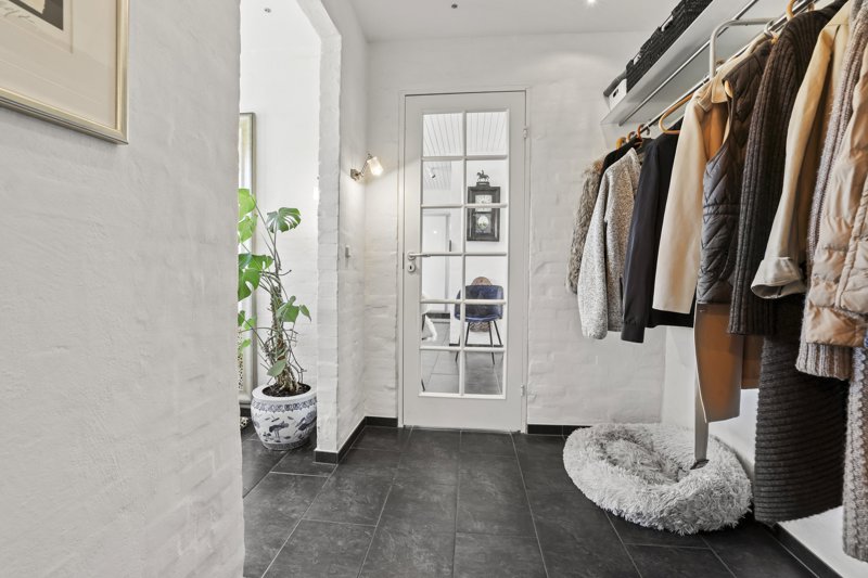 toggle-gallery-image