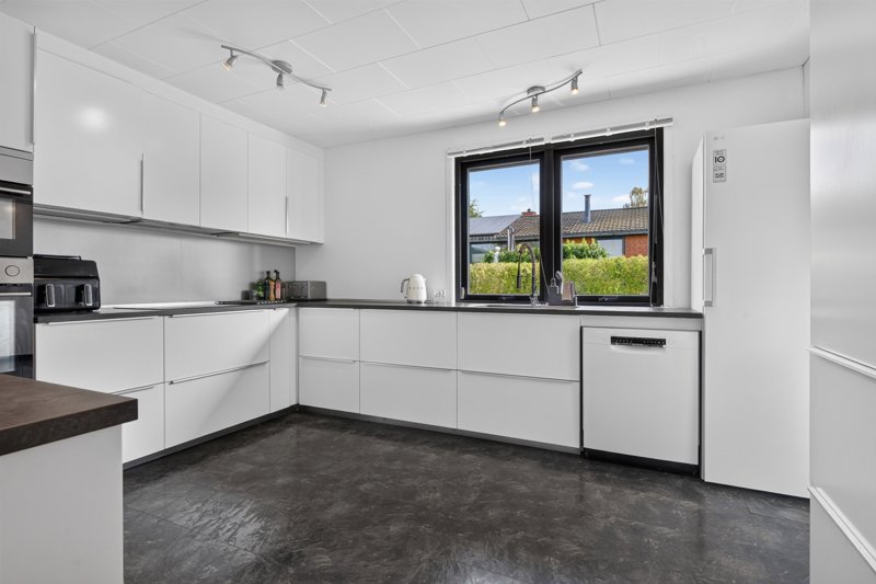 Property image number 11