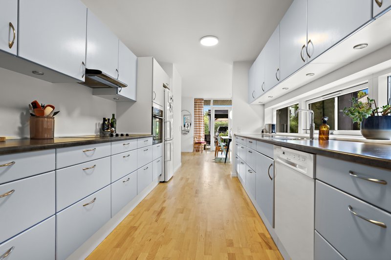 Property image number 6