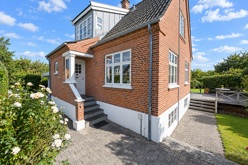 Property image number 2