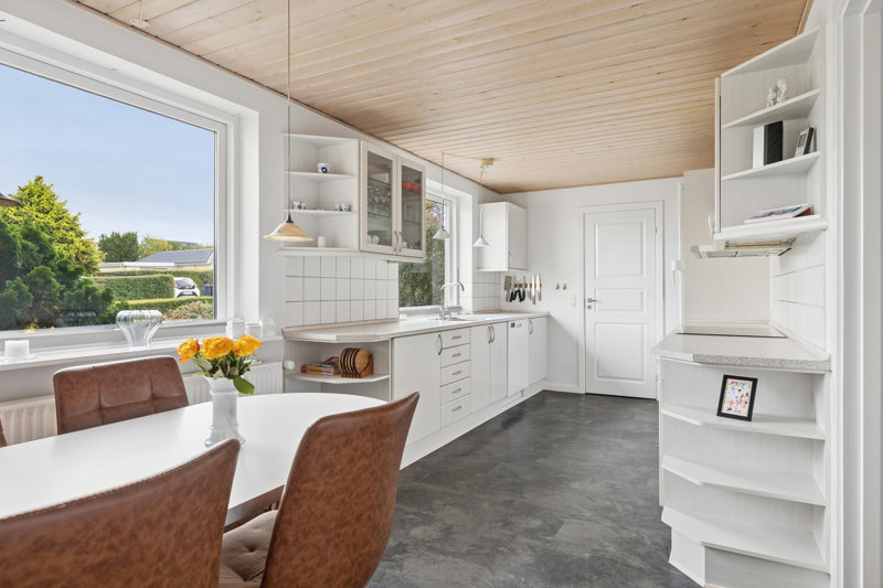 Property image number 2