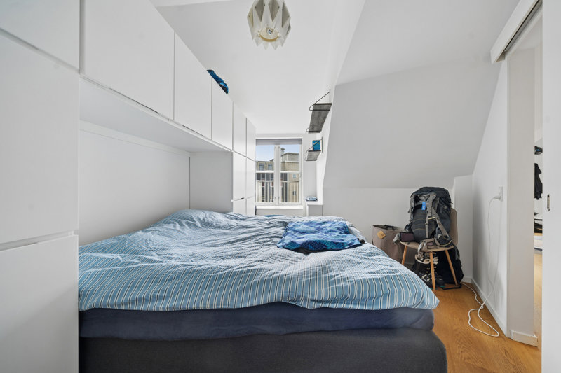 toggle-gallery-image