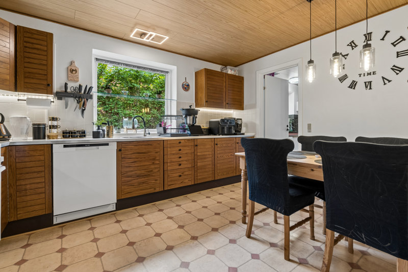 Property image number 2