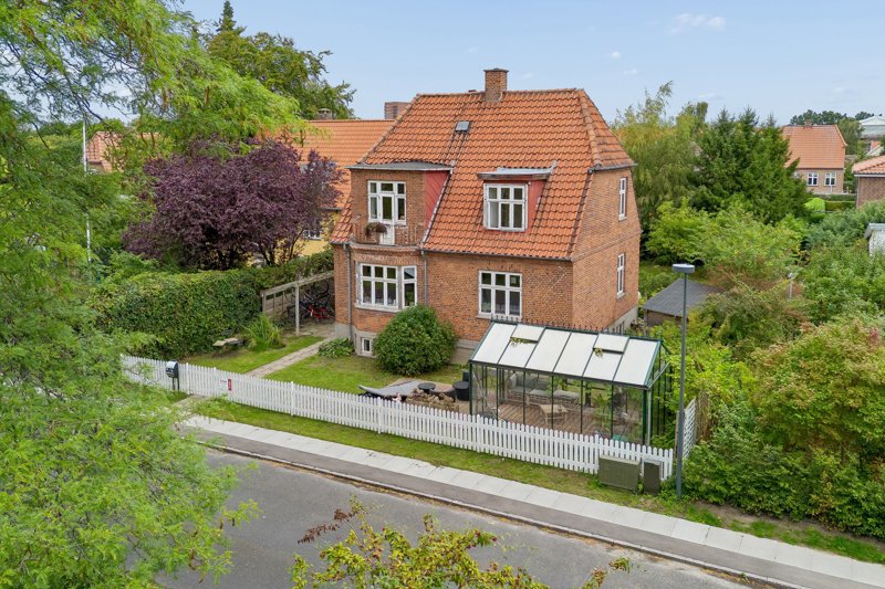 Property image number 2