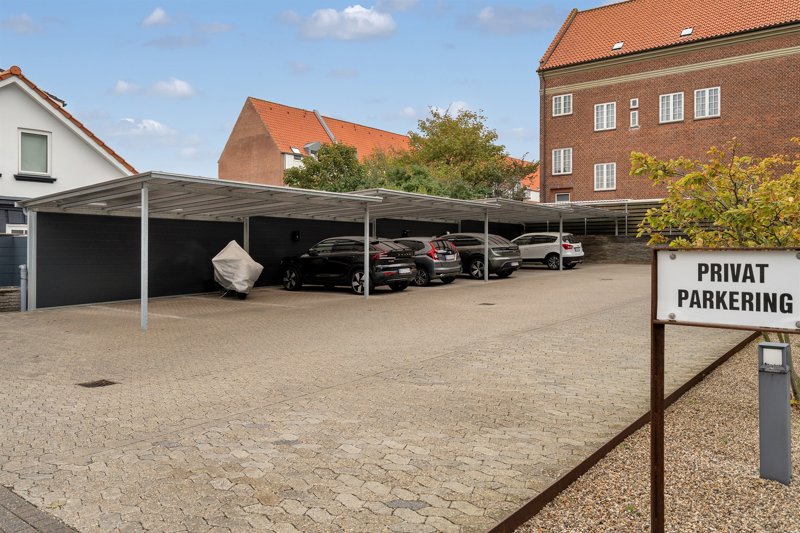 Property image number 8