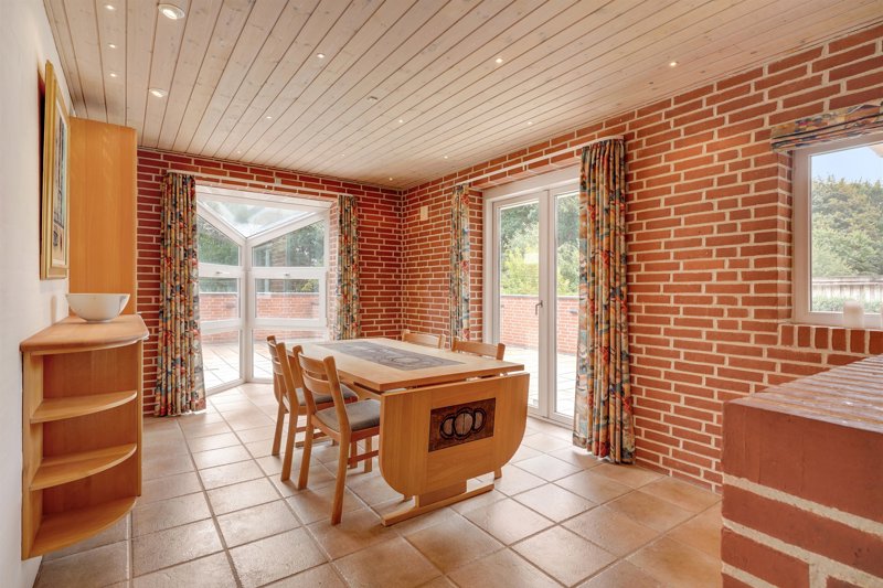 Property image number 8