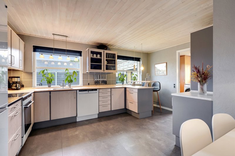 Property image number 6