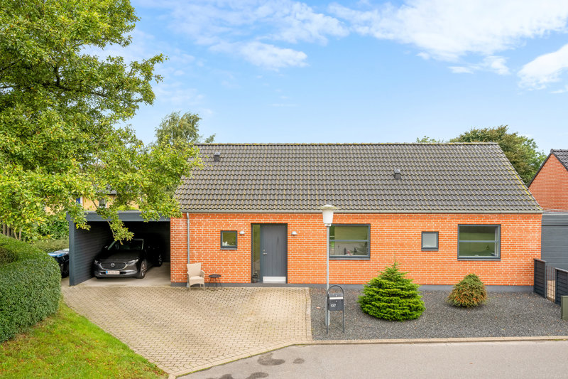 Property image number 1