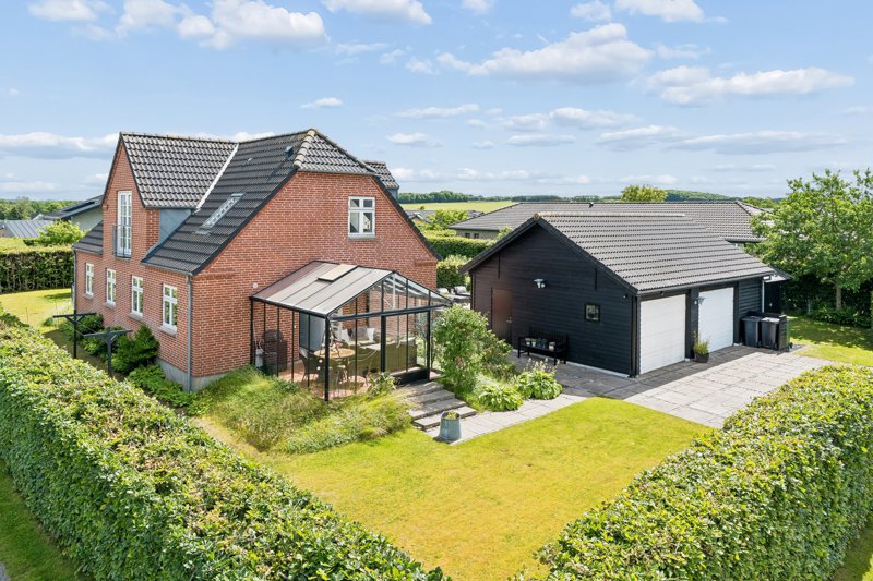 Property image number 1