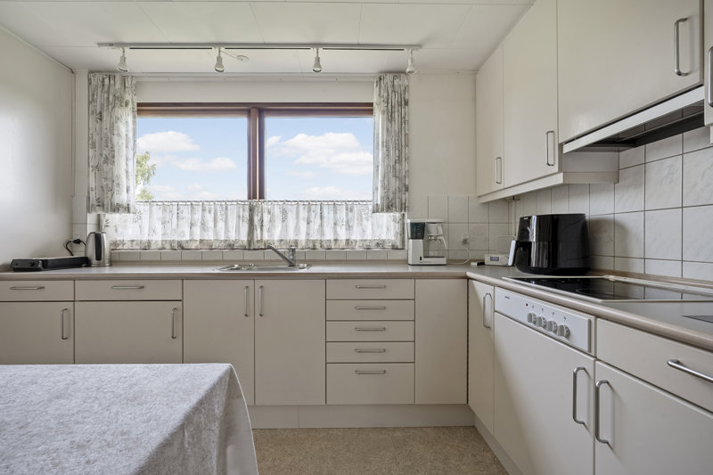 Property image number 8