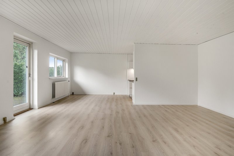 Property image number 8