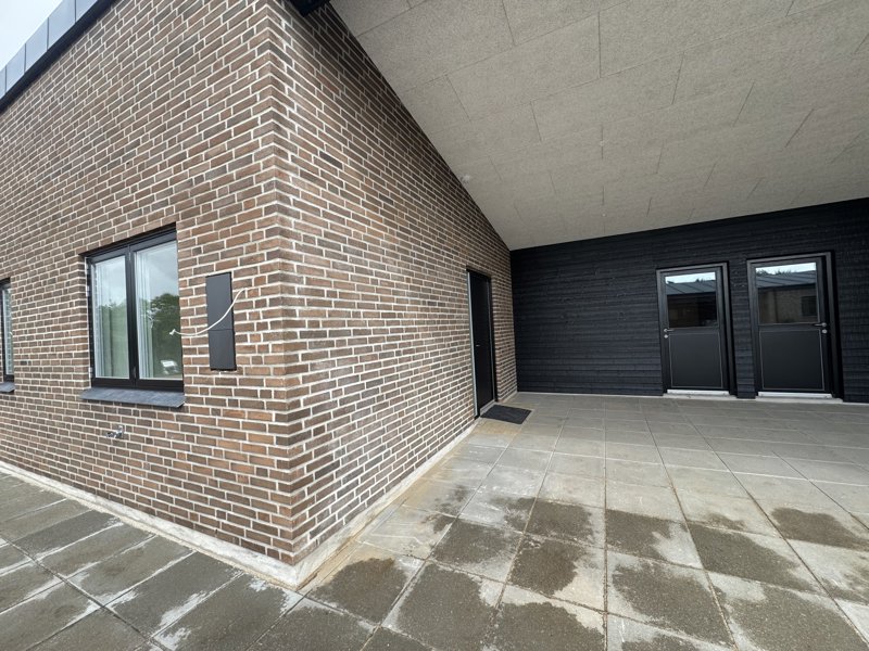 Property image number 2