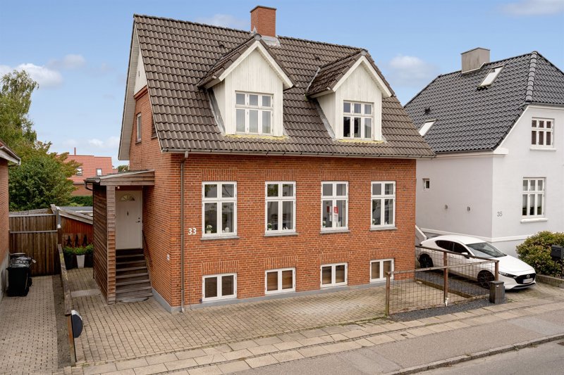 Property image number 1
