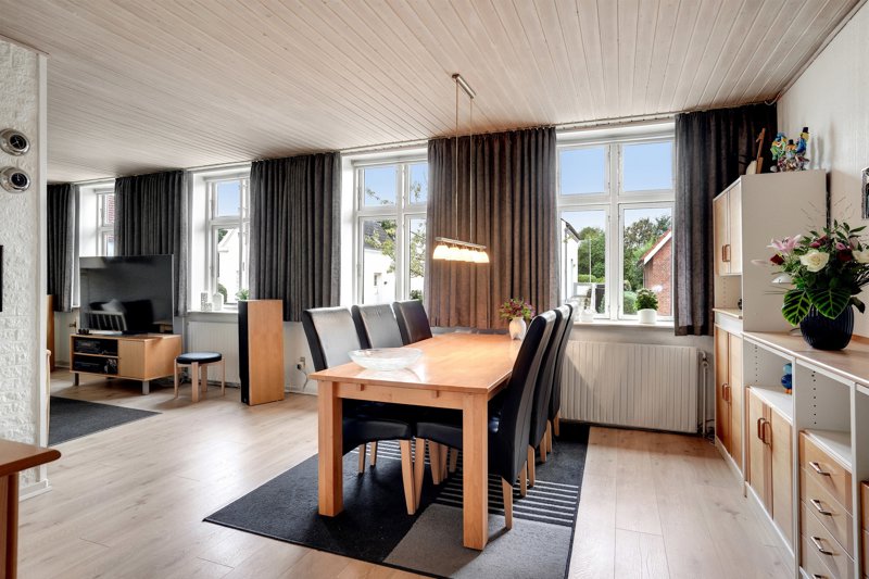 Property image number 8