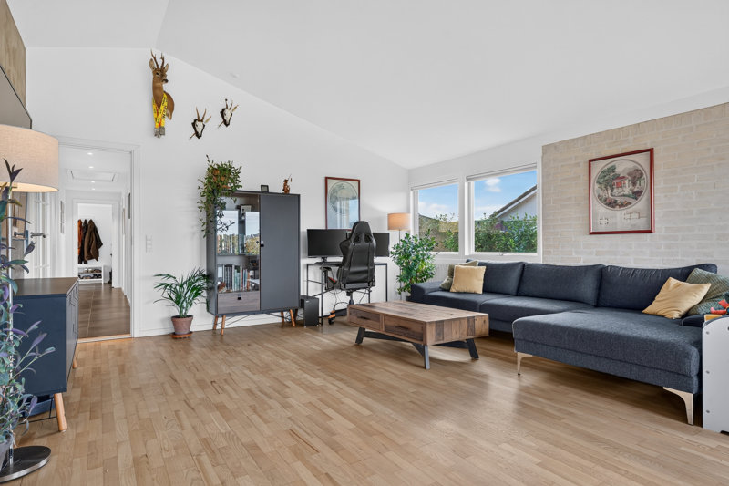 Property image number 8