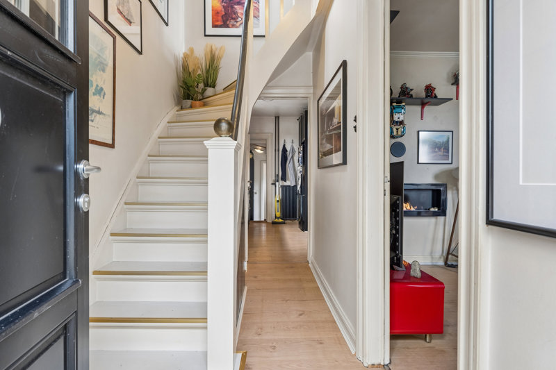 toggle-gallery-image