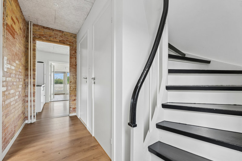Property image number 8