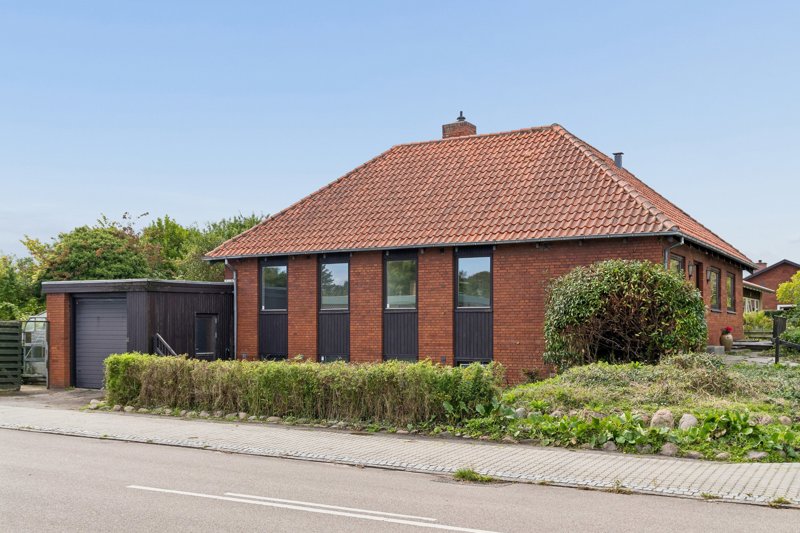 Property image number 2