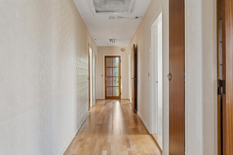 toggle-gallery-image