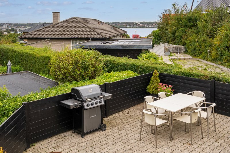 Property image number 2